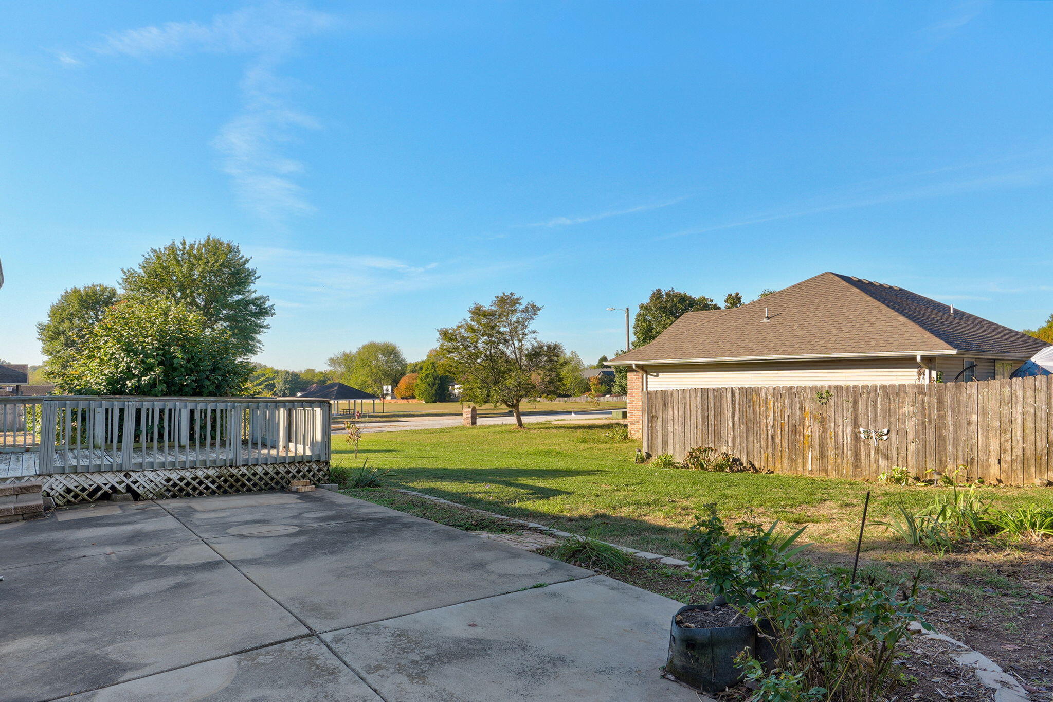 501 Sarah Court Property Photo 29