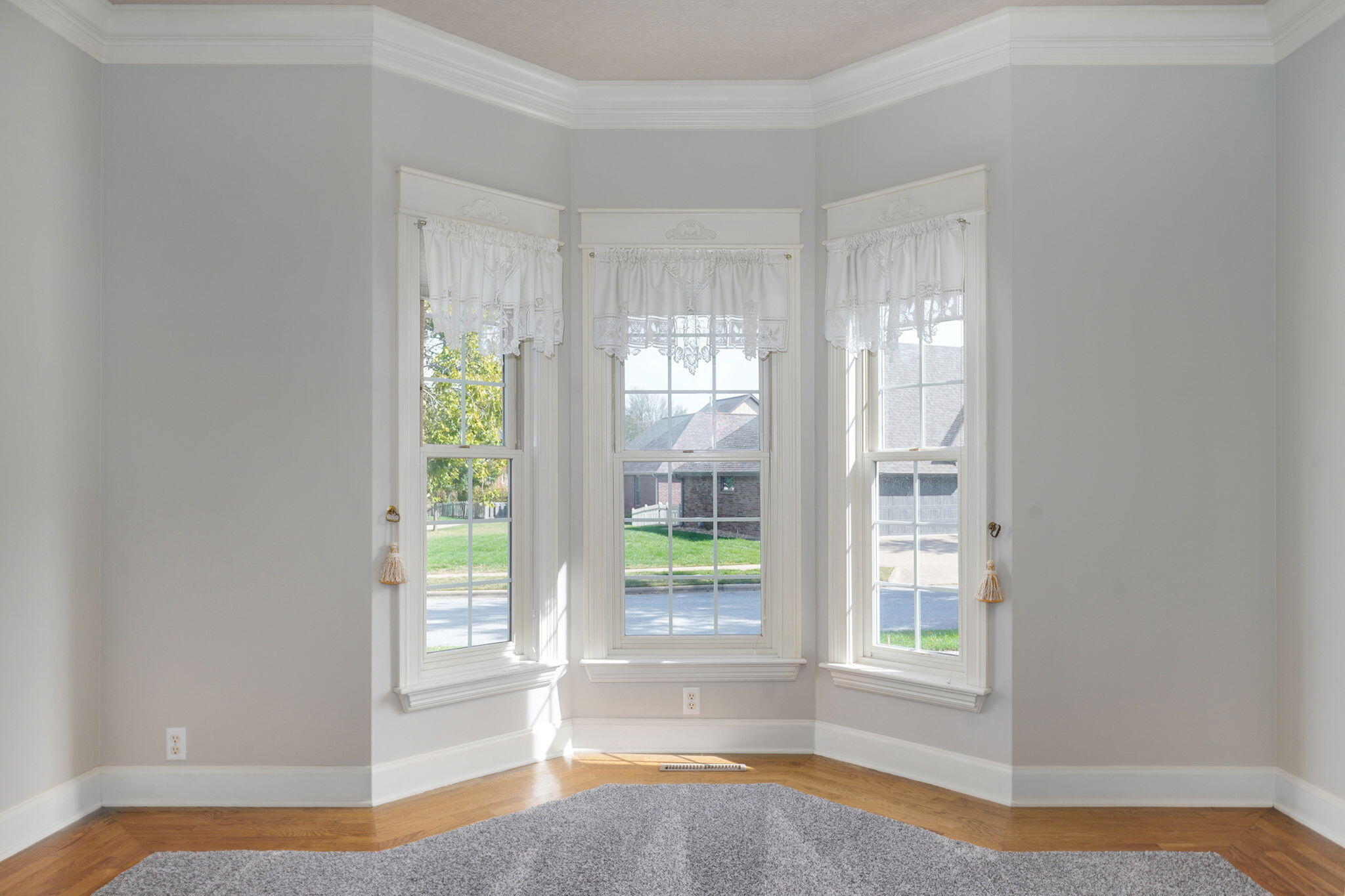 3753 South Forest Avenue Property Photo 17
