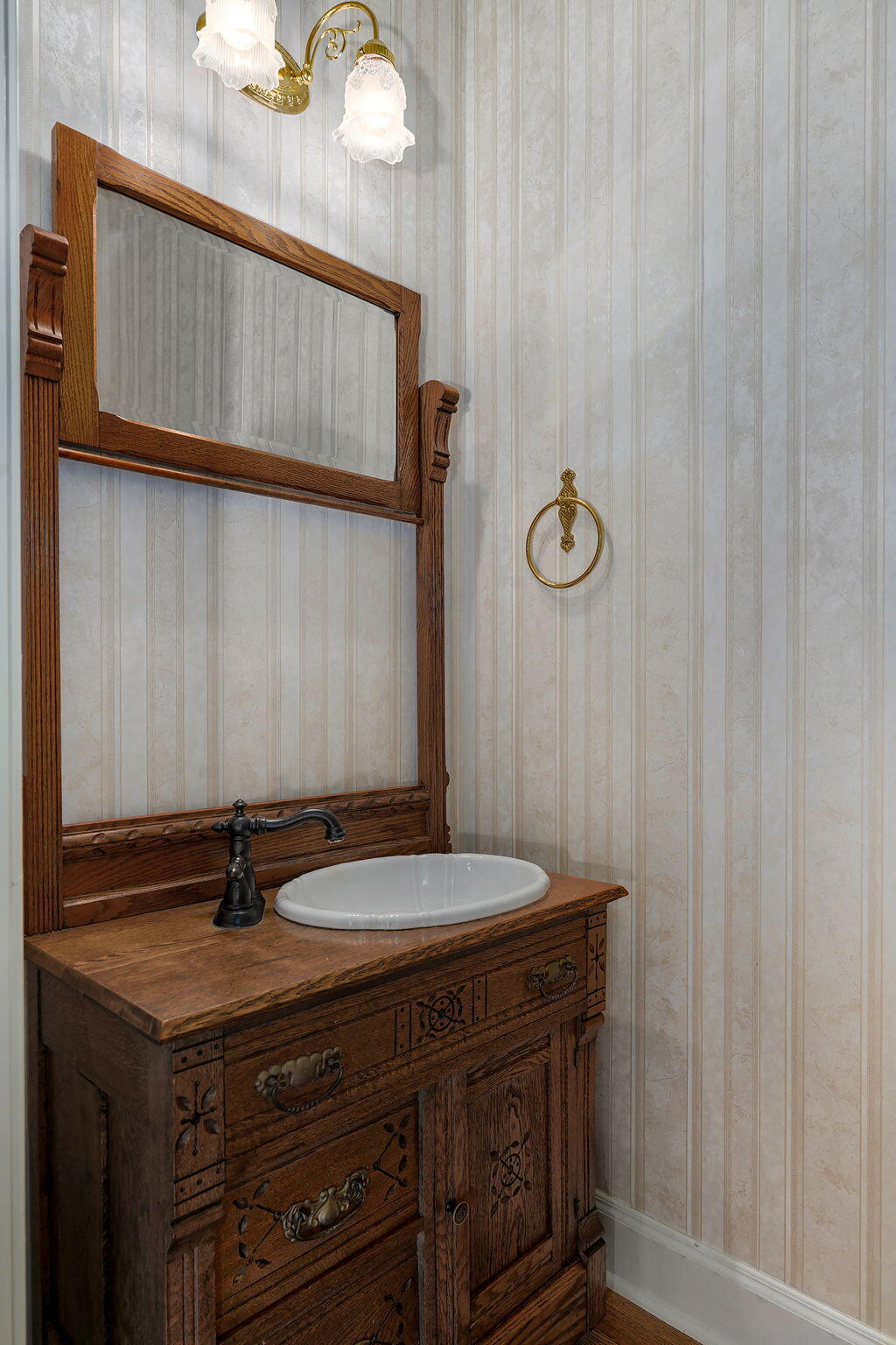 3753 South Forest Avenue Property Photo 33