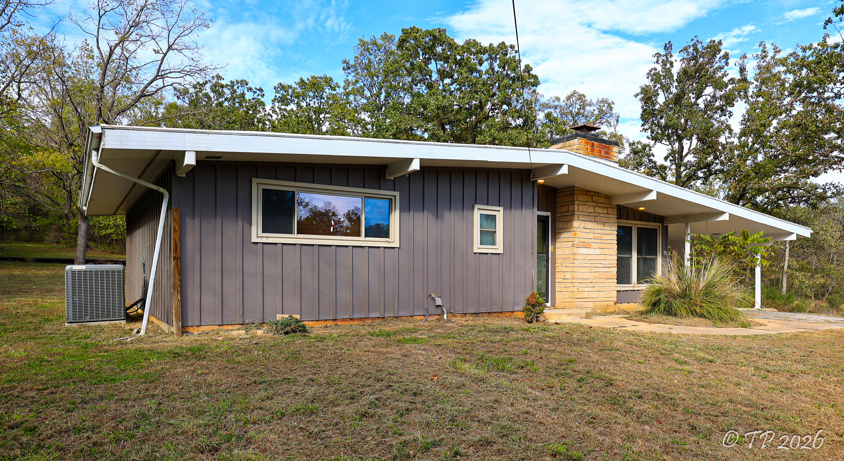 2455 County Road 4300 Property Photo 21