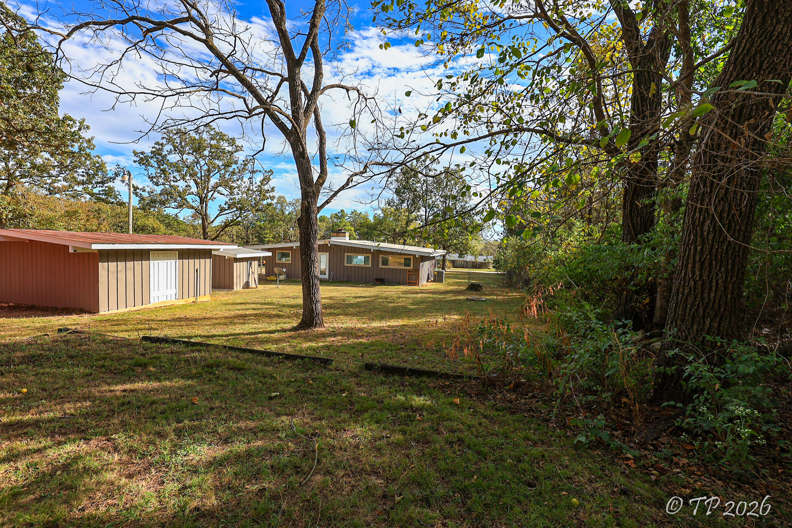 2455 County Road 4300 Property Photo 27