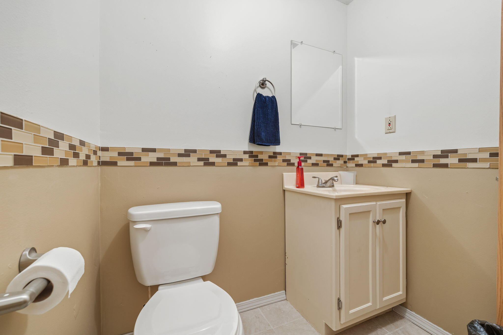3196 South 205th Road Property Photo 52