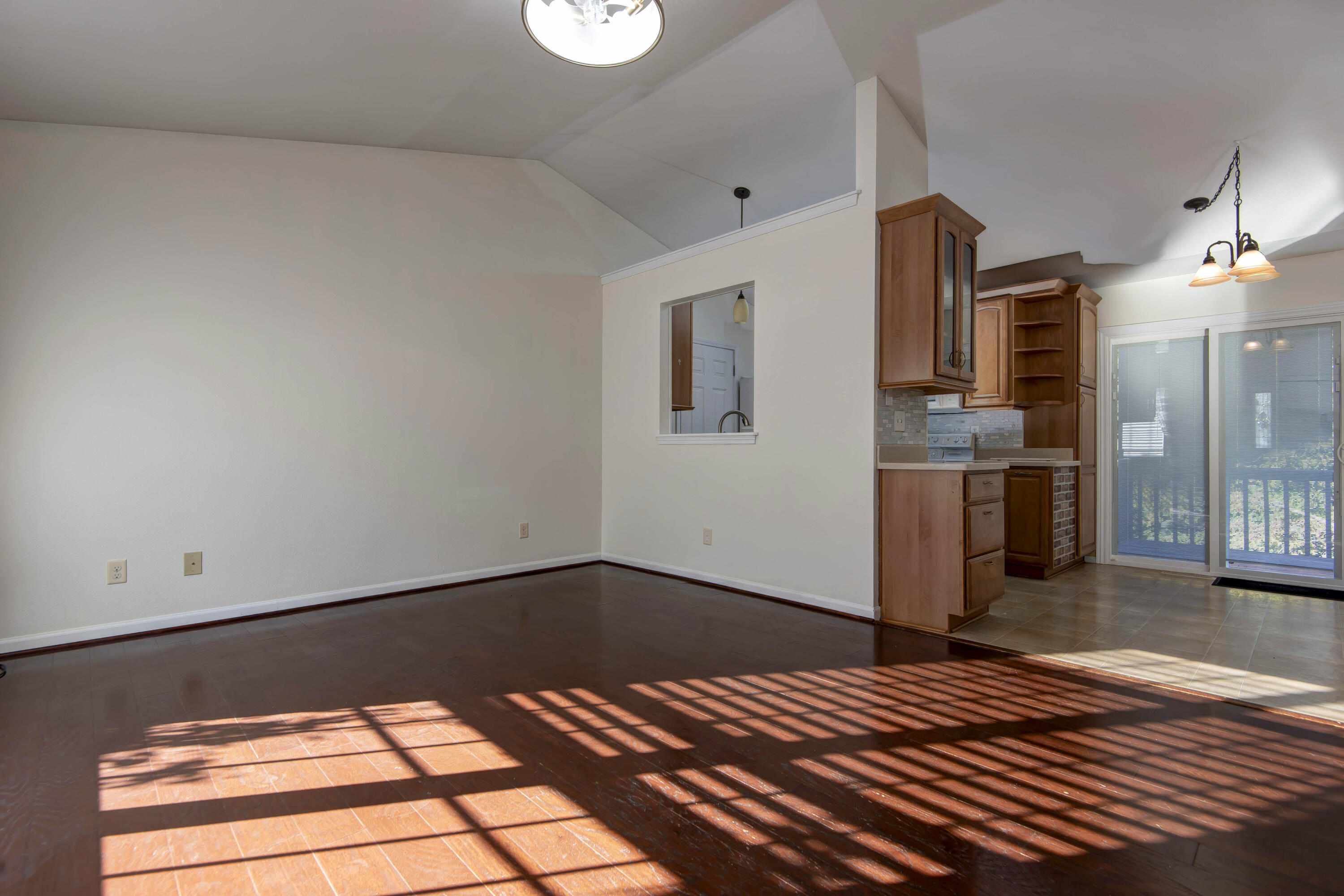 220 Blossom Valley Property Photo 4