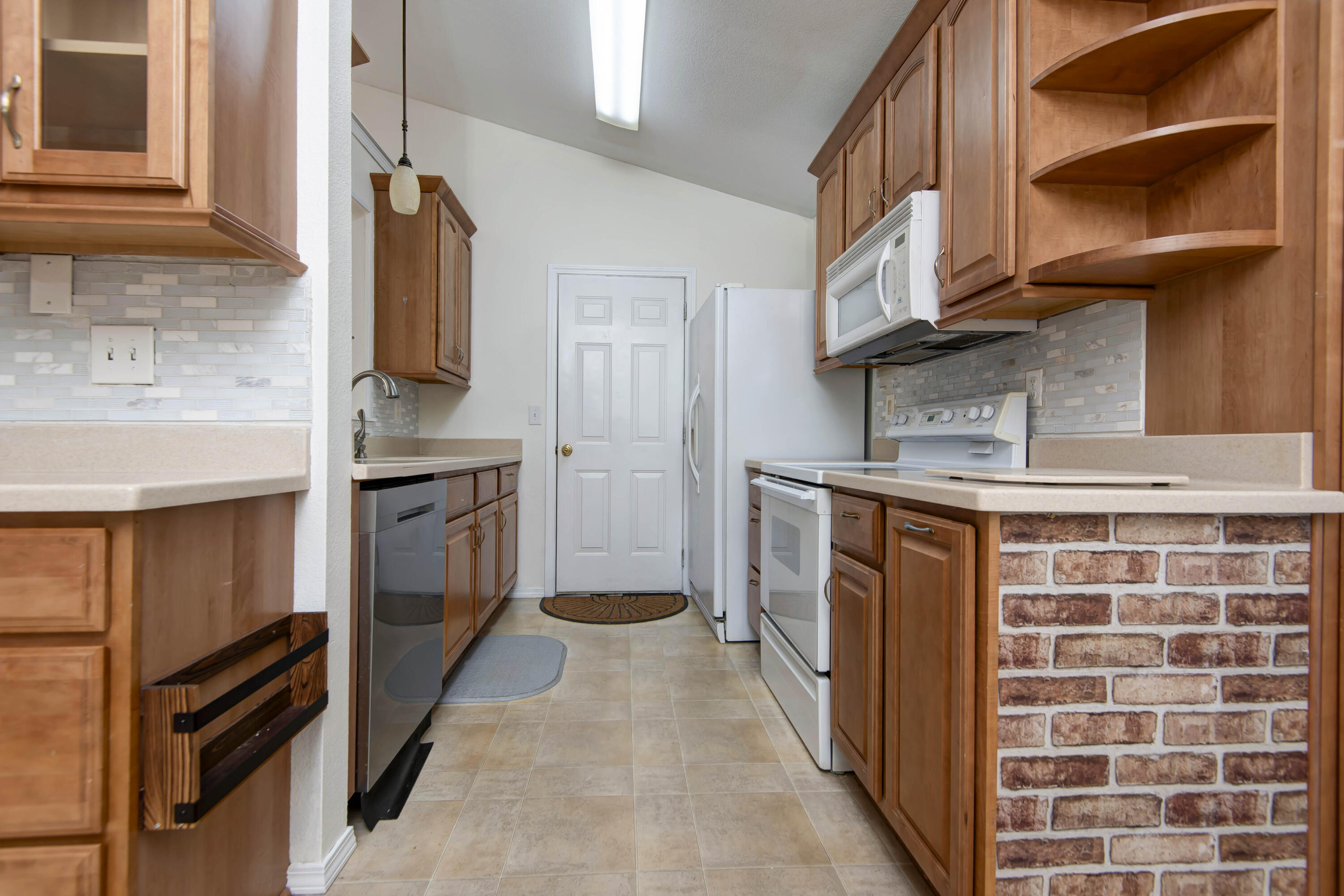 220 Blossom Valley Property Photo 8