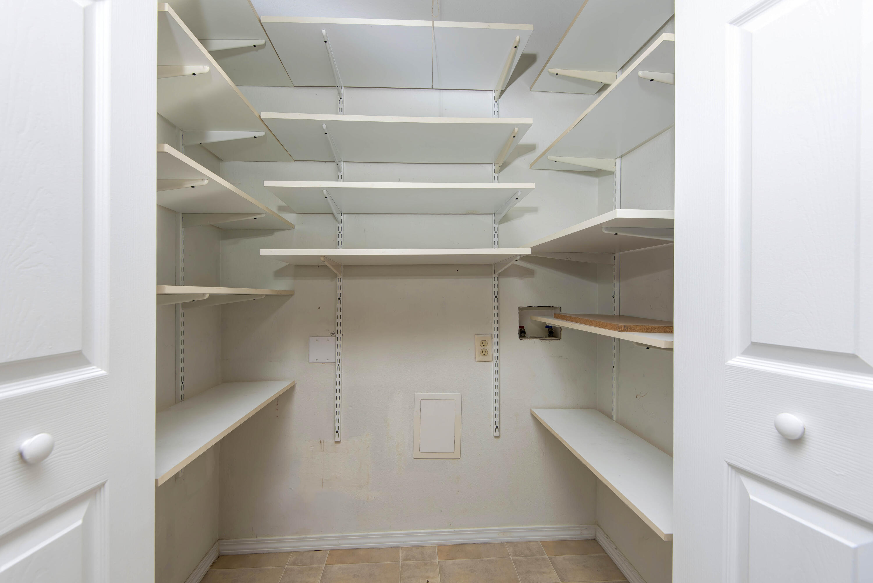 220 Blossom Valley Property Photo 12