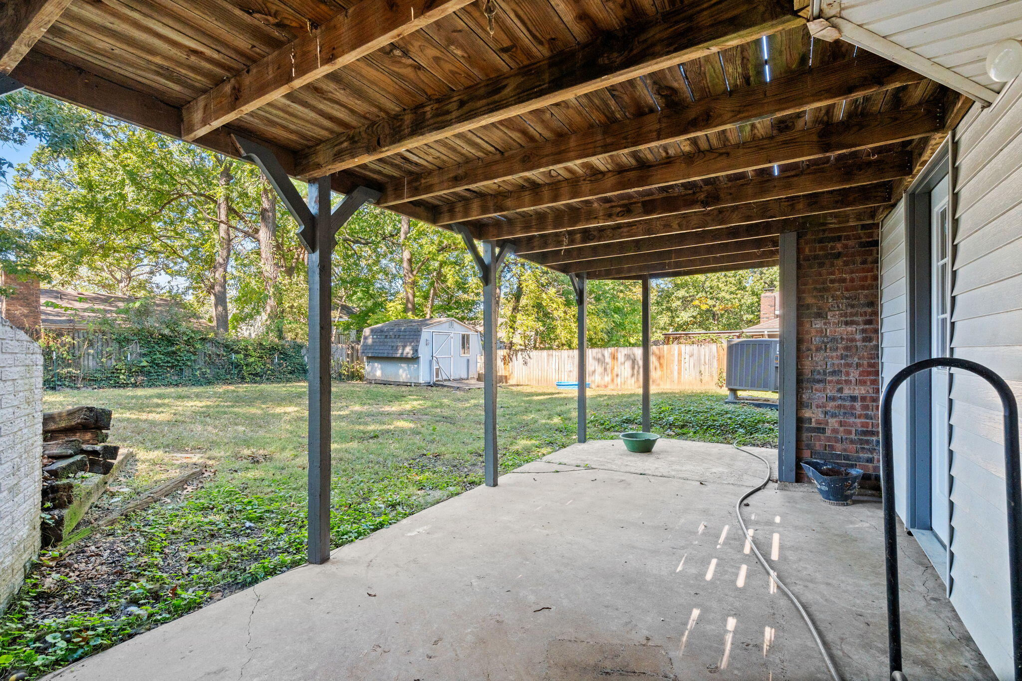 4823 South Louise Road Property Photo 45