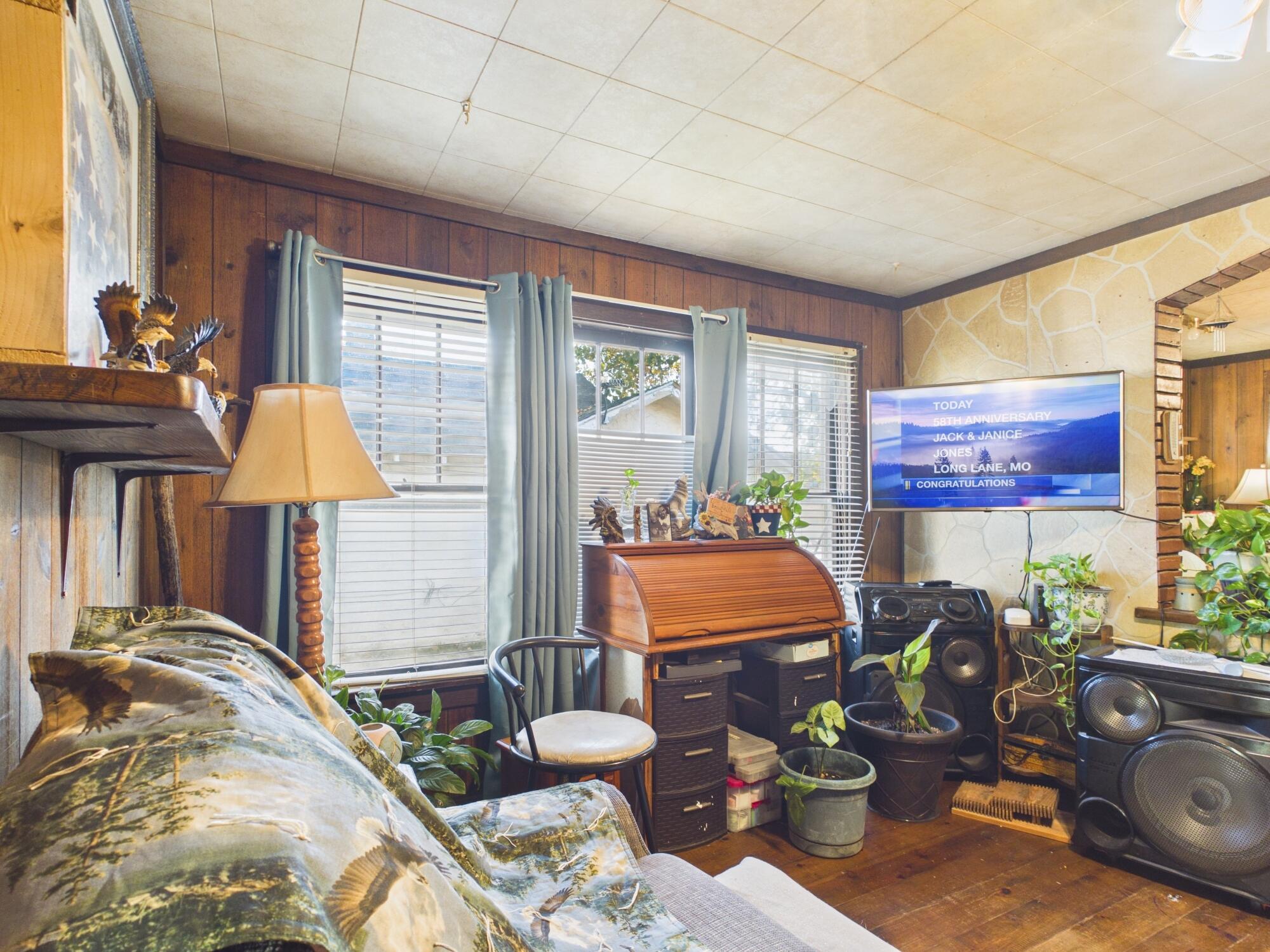 1102 Ozark Street Property Photo 16