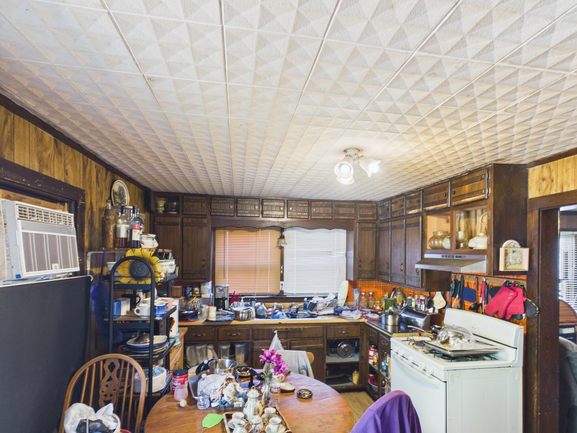 1102 Ozark Street Property Photo 18