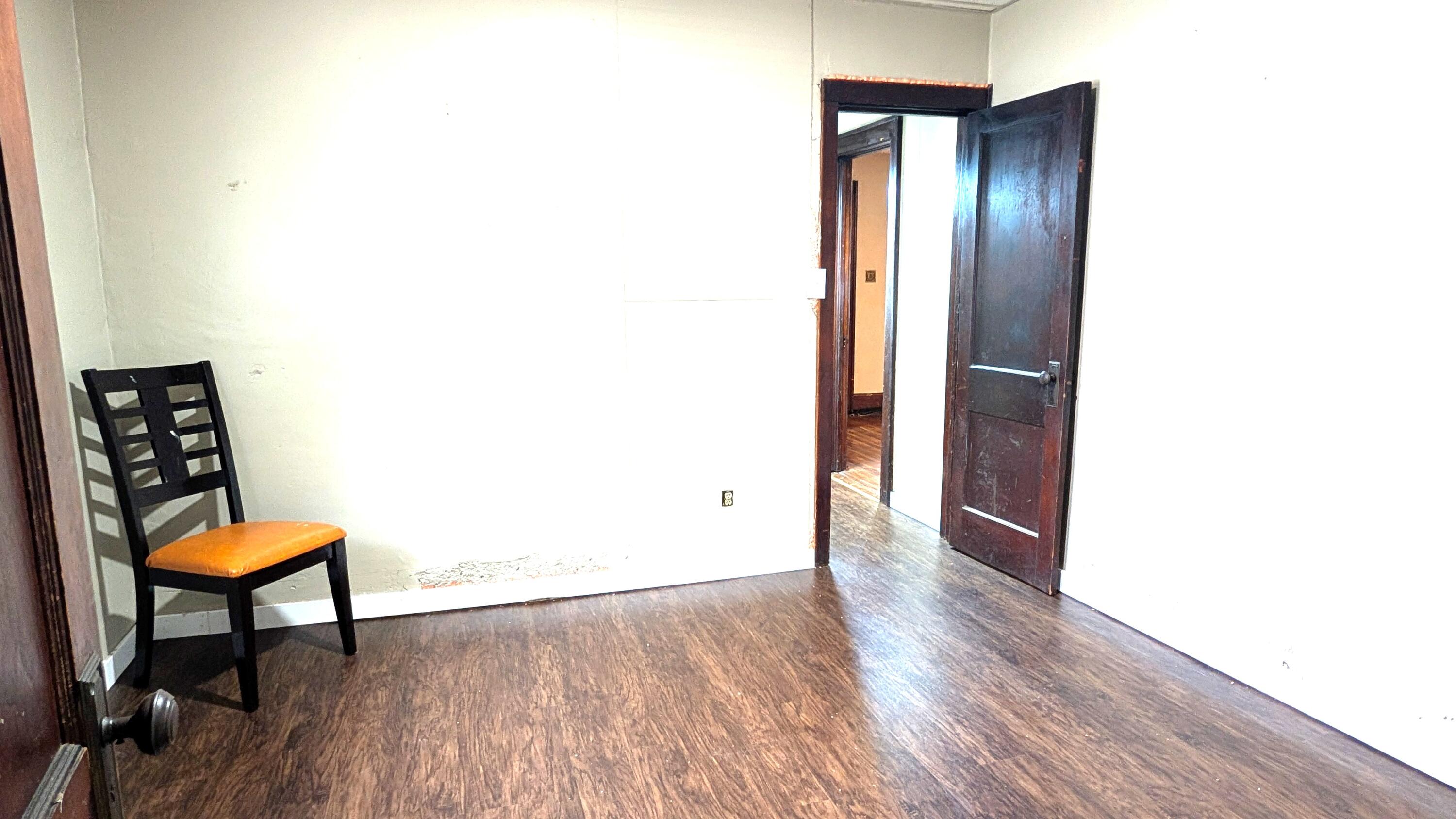 2837 North Grant Avenue Property Photo 6