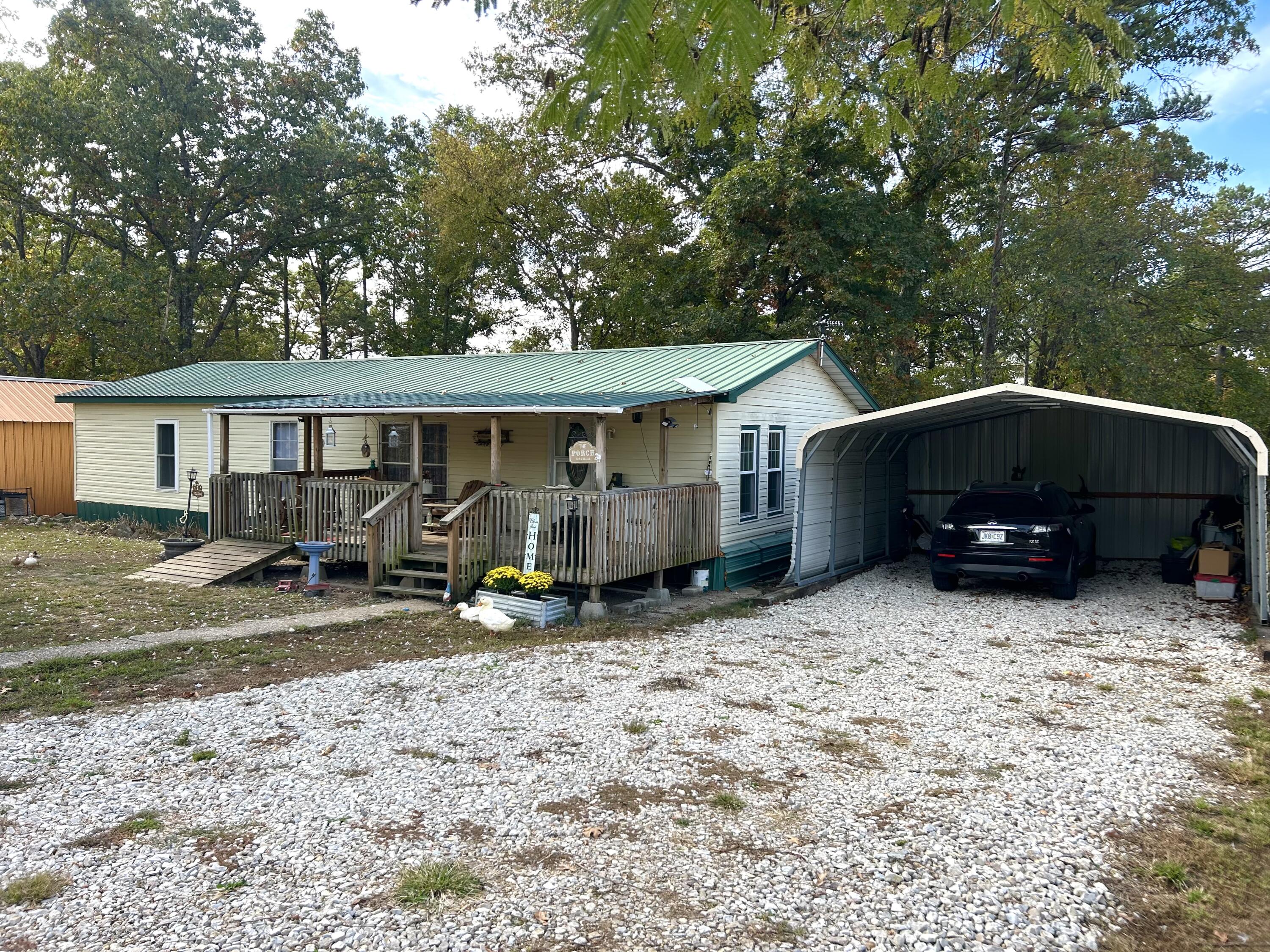 34288 East St Hwy 14 Property Photo 1