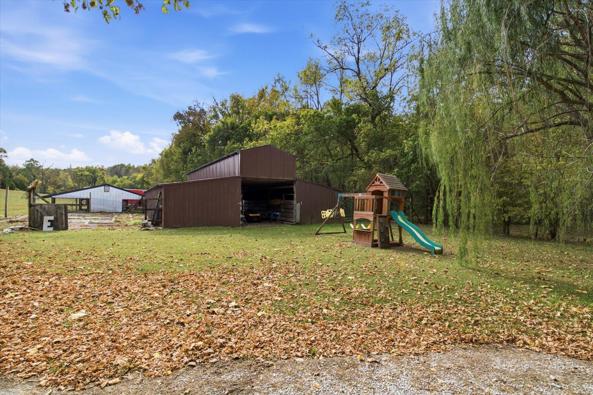 320 Leawood Drive Property Photo 42