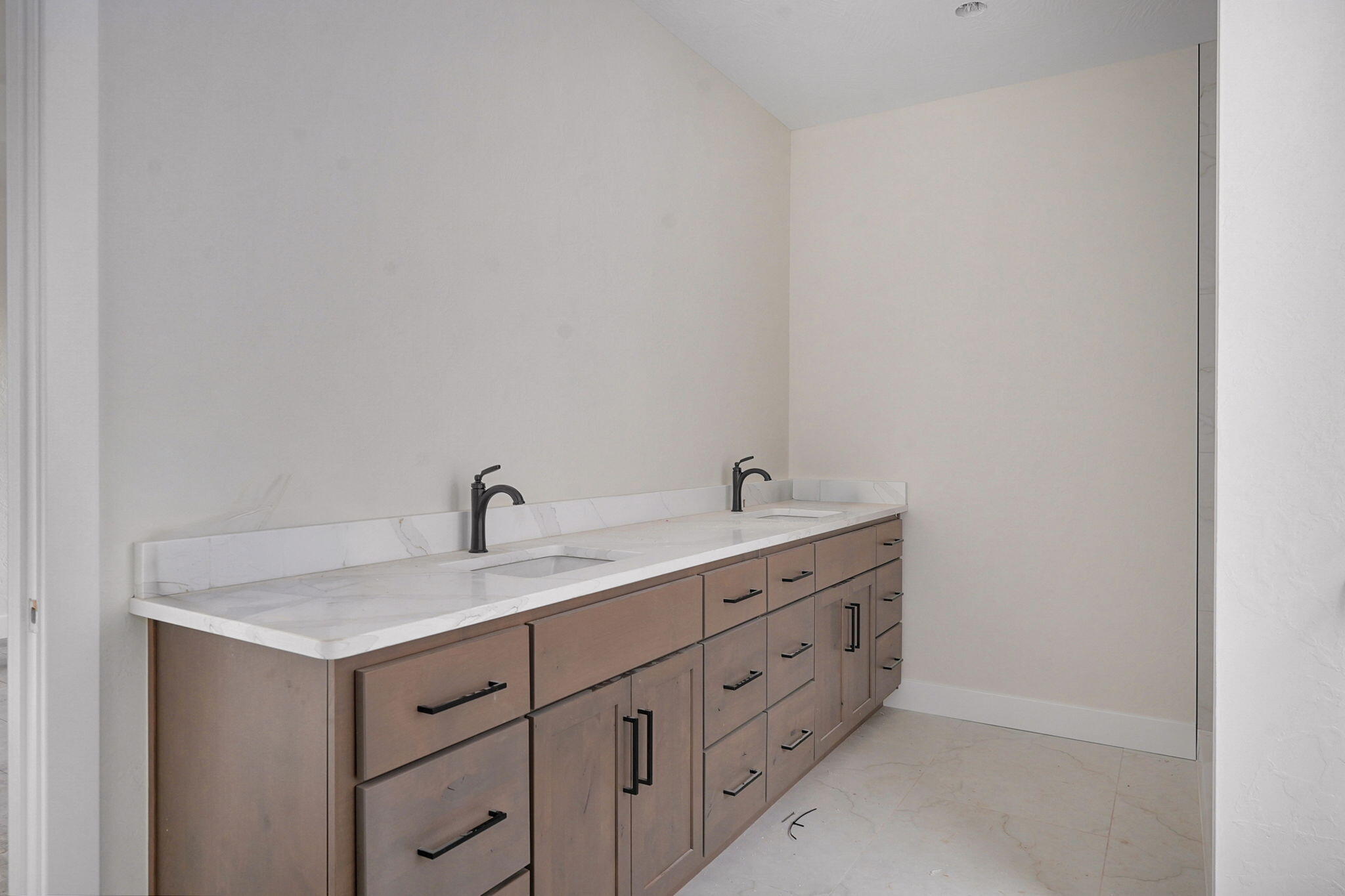 1795 South Pinecone Path Property Photo 7