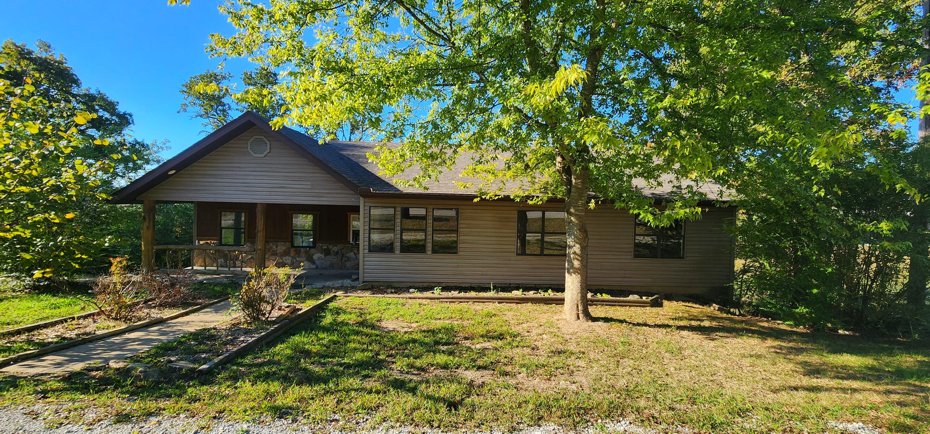 1441 County Road 806 Property Photo 1
