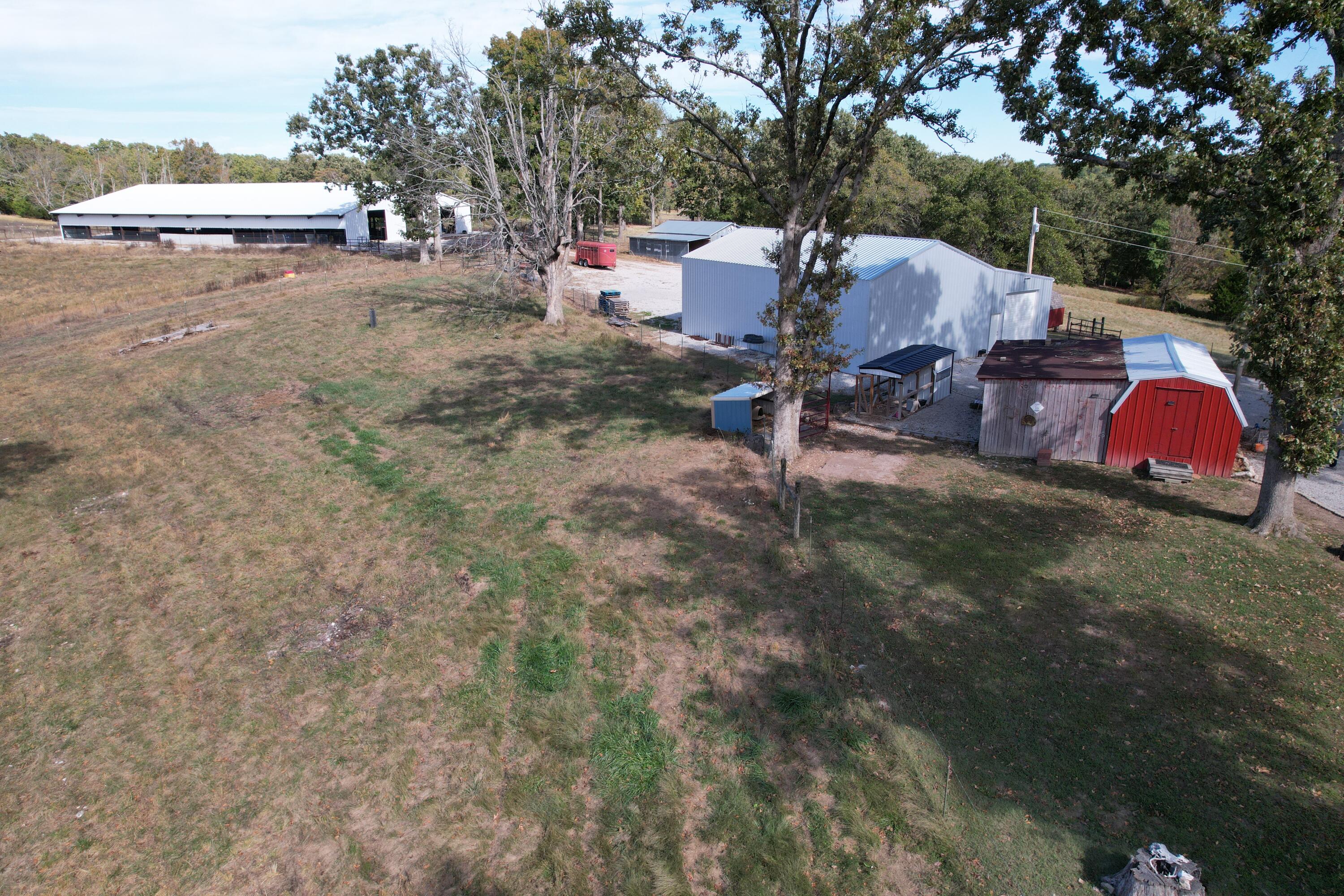 1107 Holloway Drive Property Photo 8