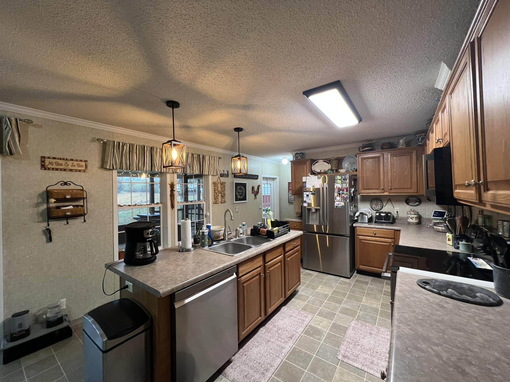 1107 Holloway Drive Property Photo 17