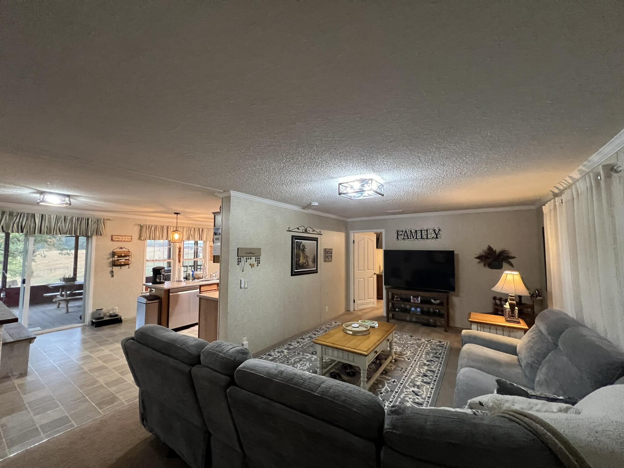 1107 Holloway Drive Property Photo 21