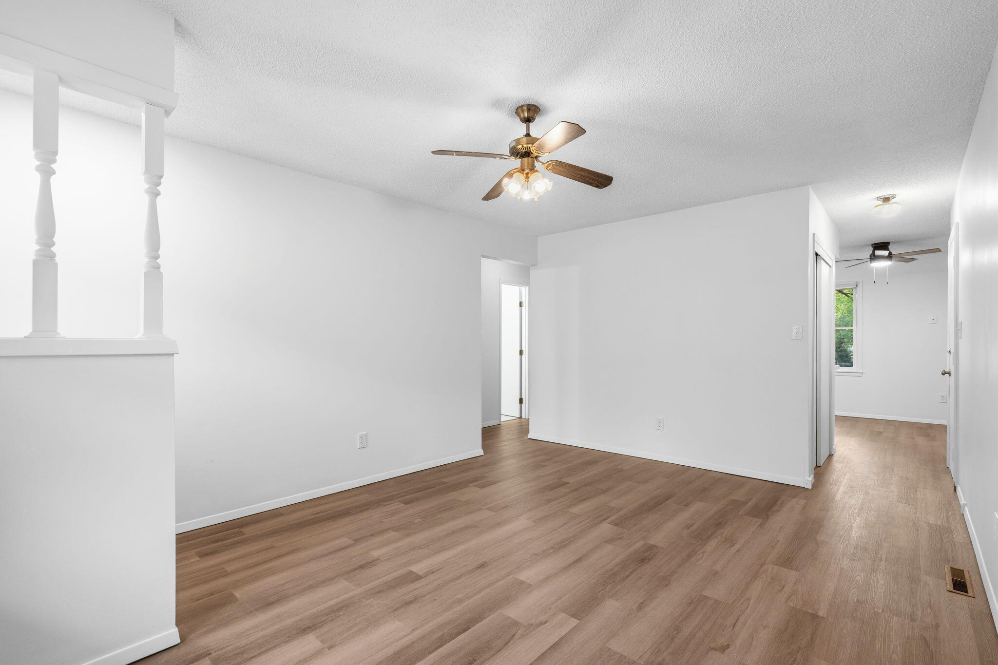 502 West Loren Street Property Photo 6