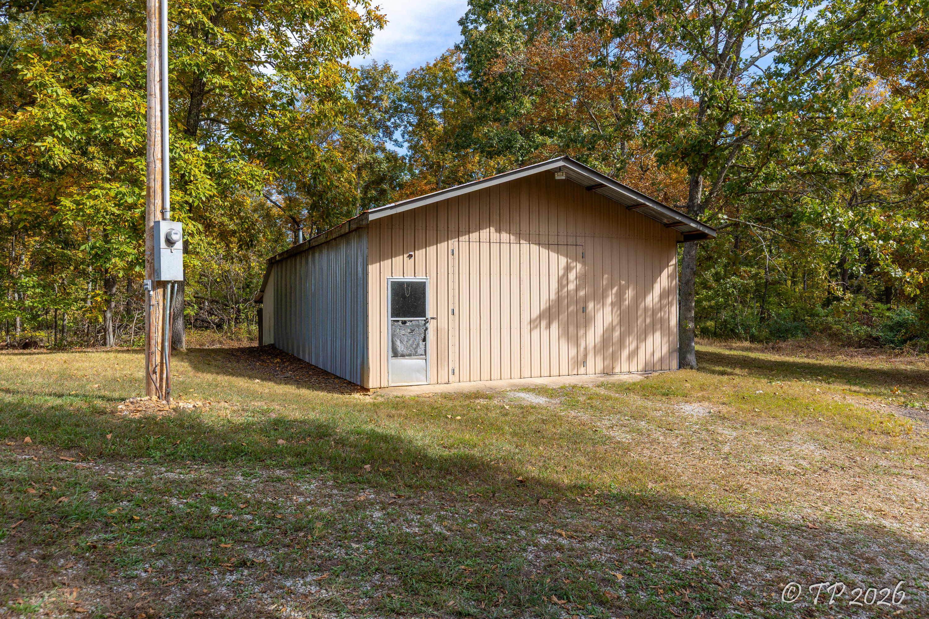 1752 Dd Highway Property Photo 3