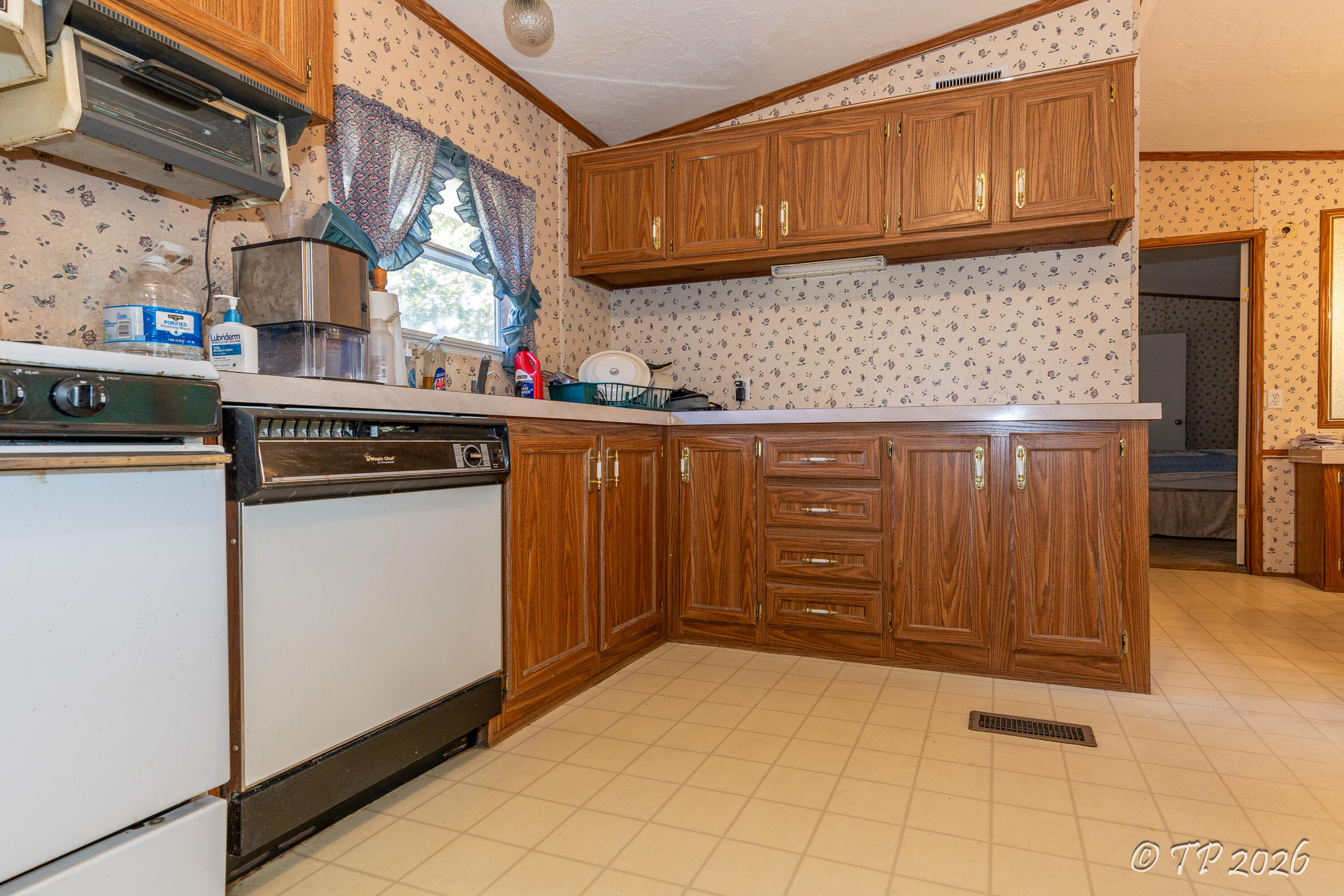 1752 Dd Highway Property Photo 6
