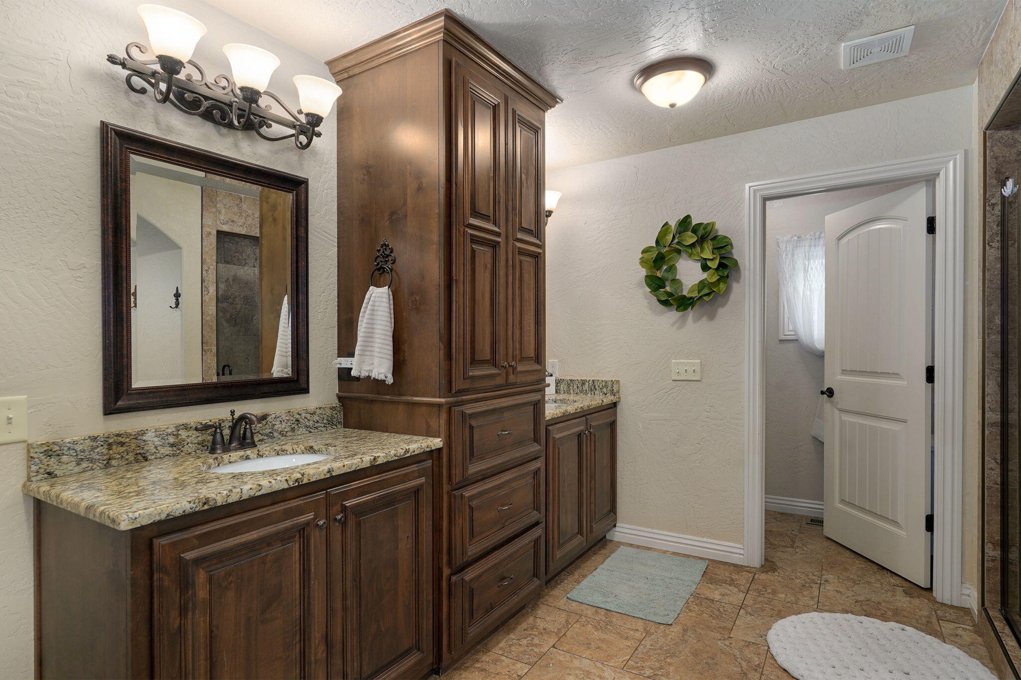 8324 Rolling Hills Drive Property Photo 21