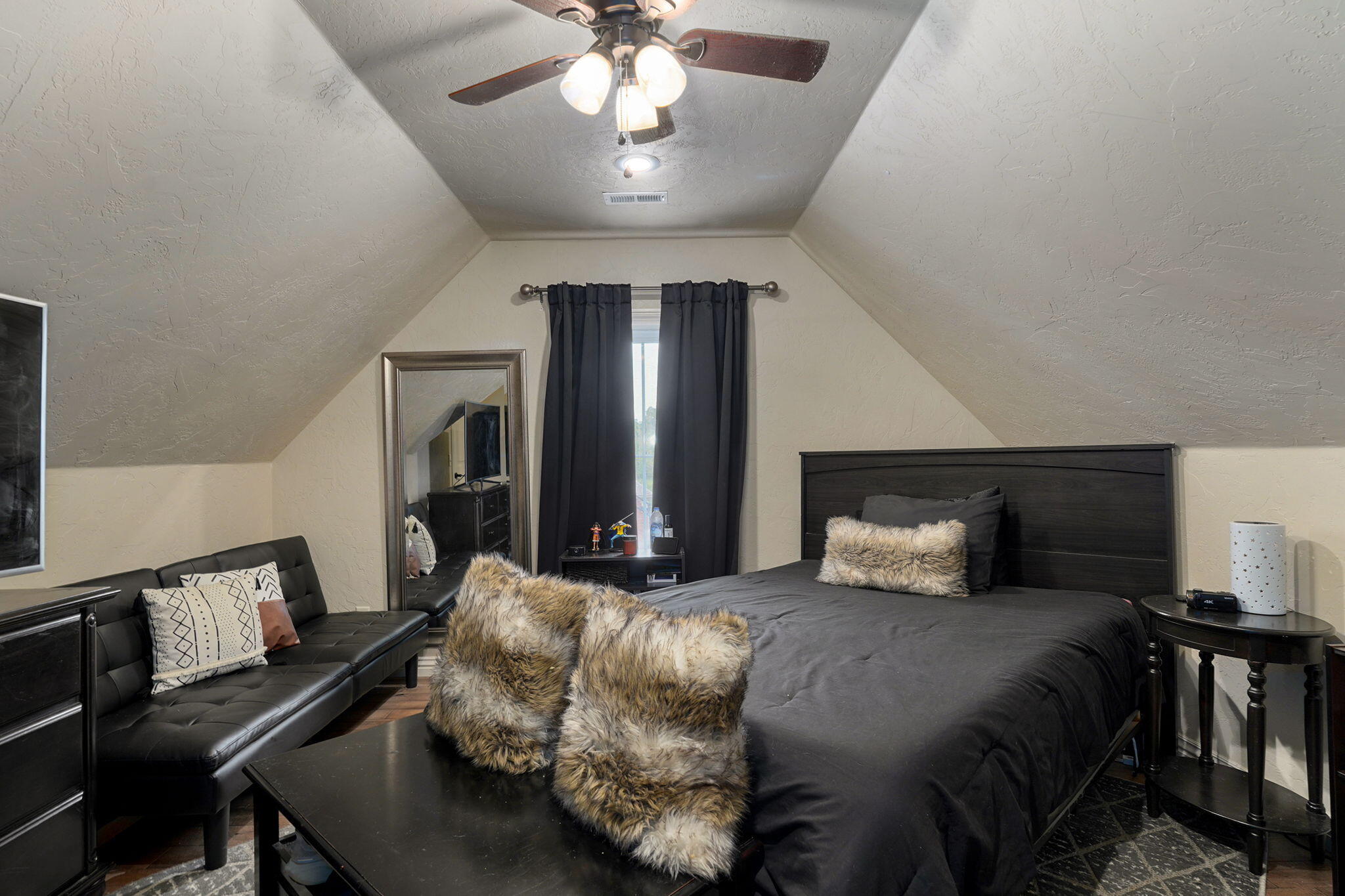 8324 Rolling Hills Drive Property Photo 38