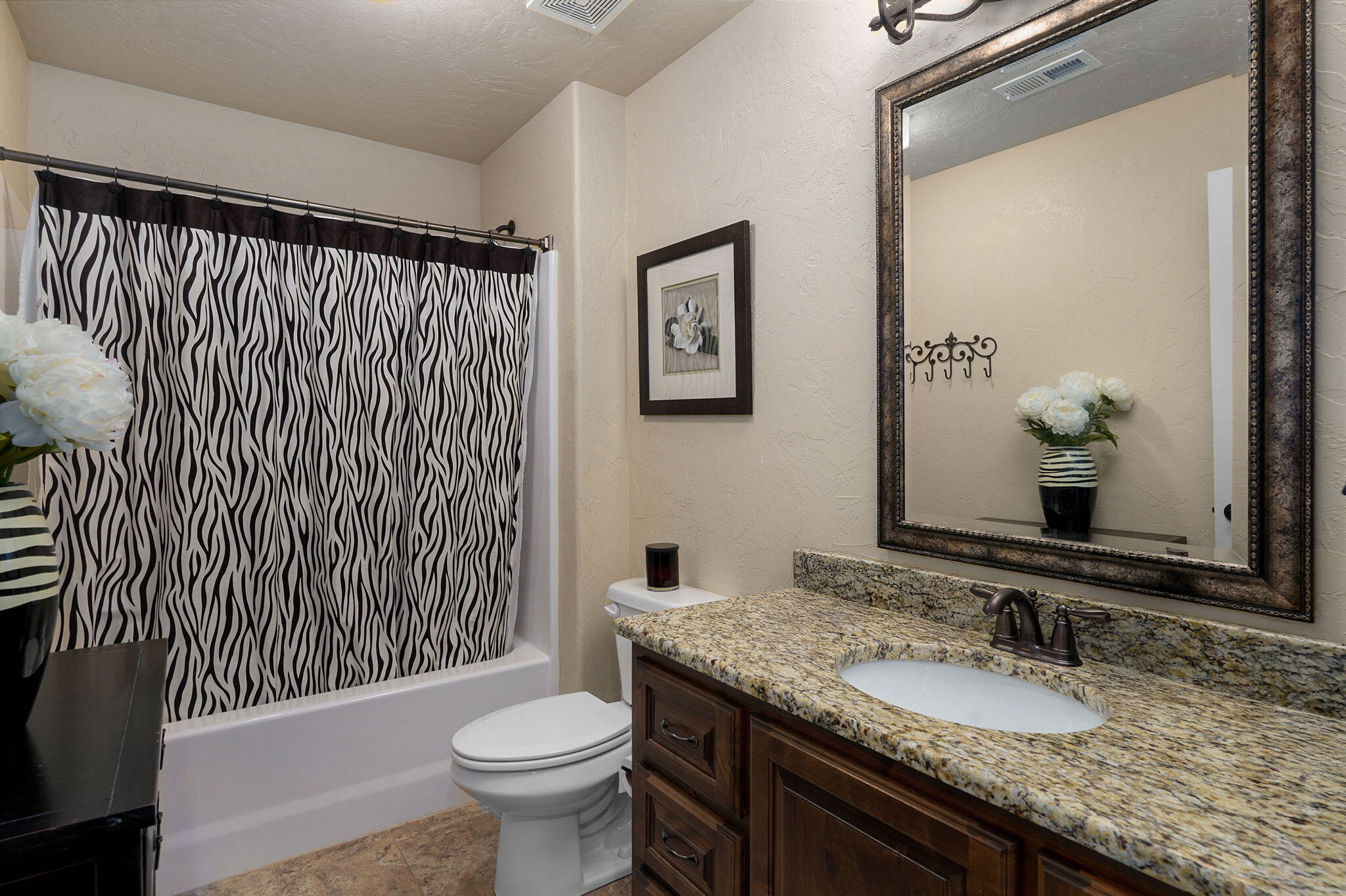 8324 Rolling Hills Drive Property Photo 39