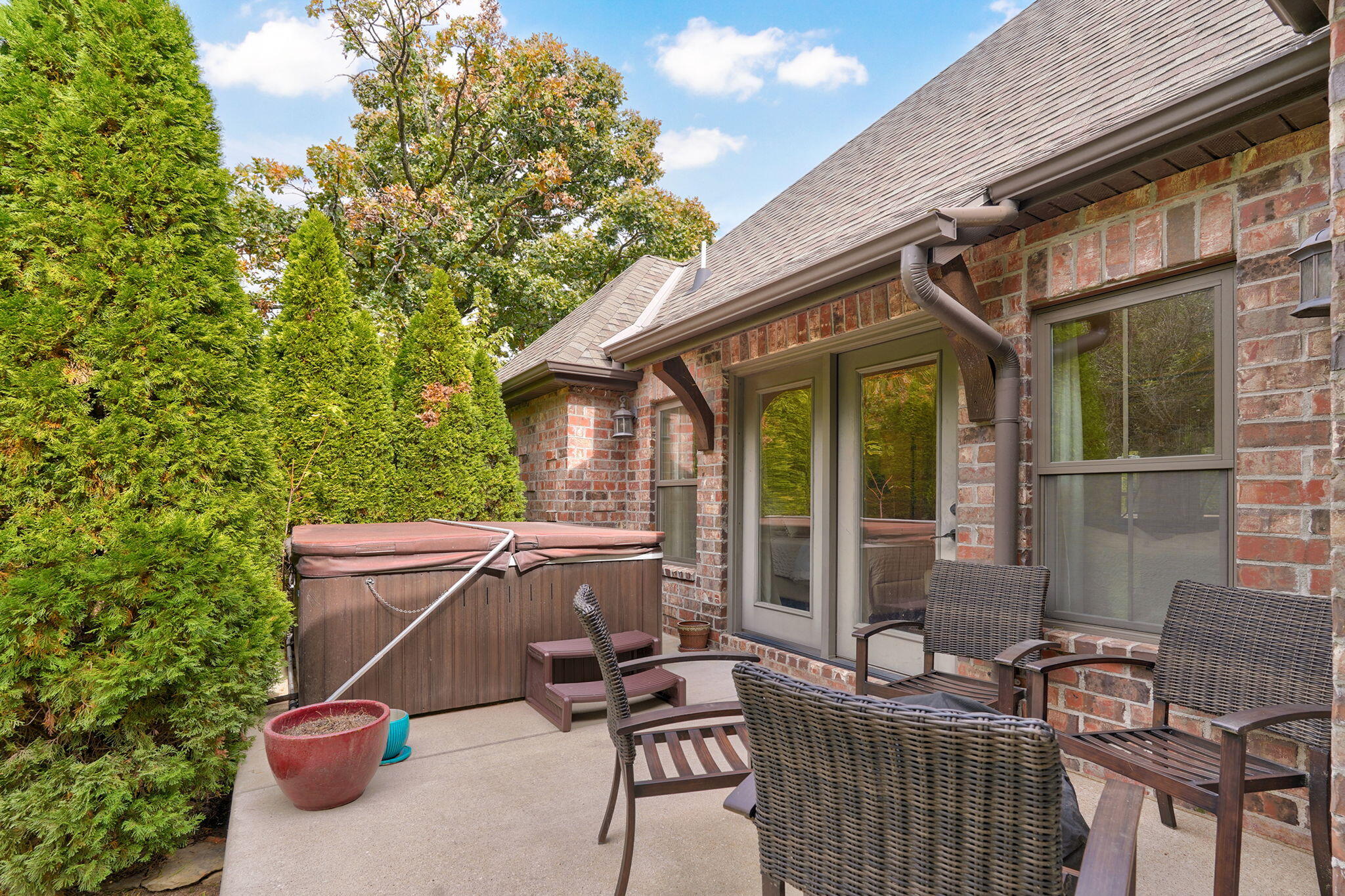 8324 Rolling Hills Drive Property Photo 44