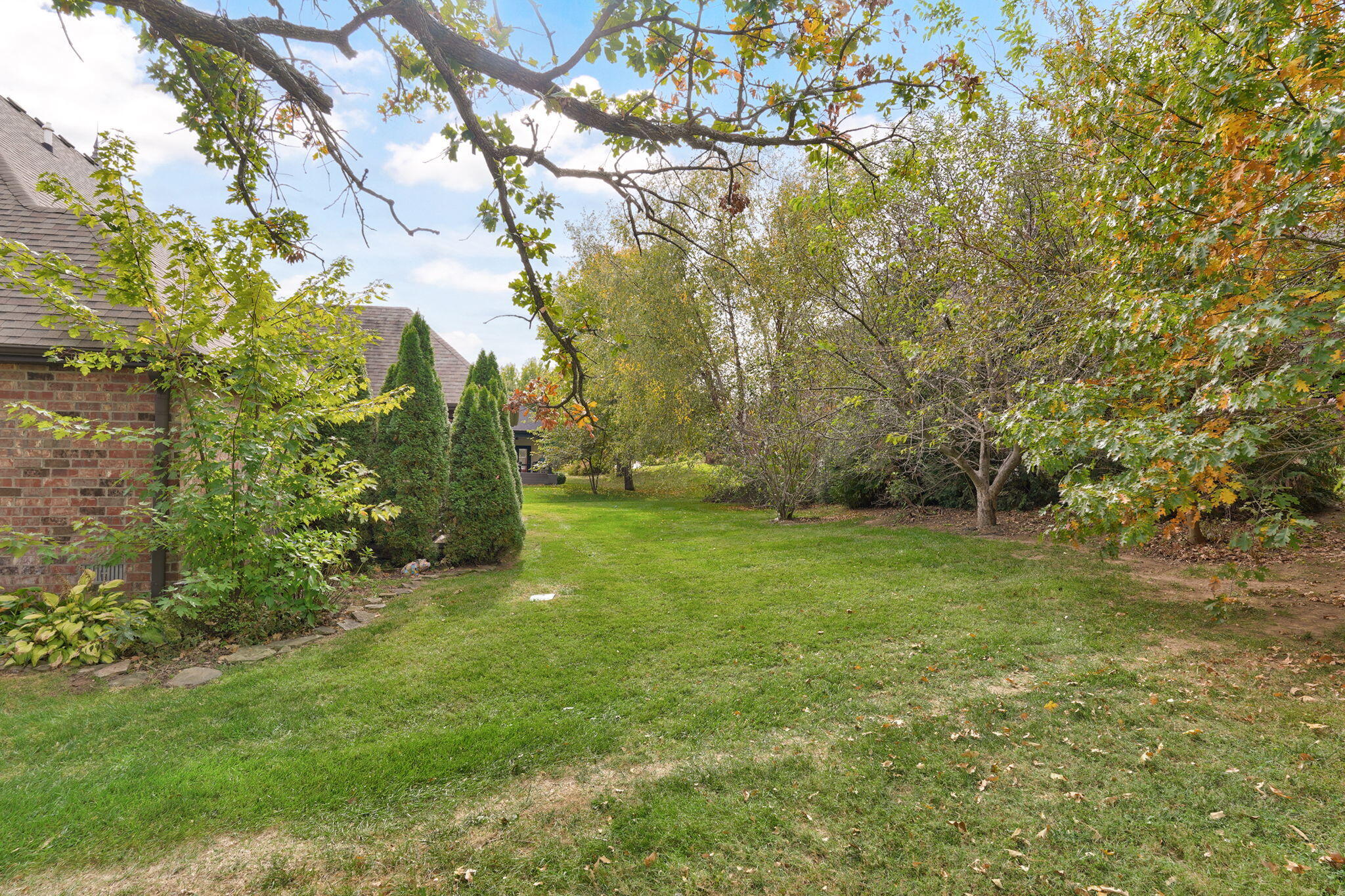 8324 Rolling Hills Drive Property Photo 47