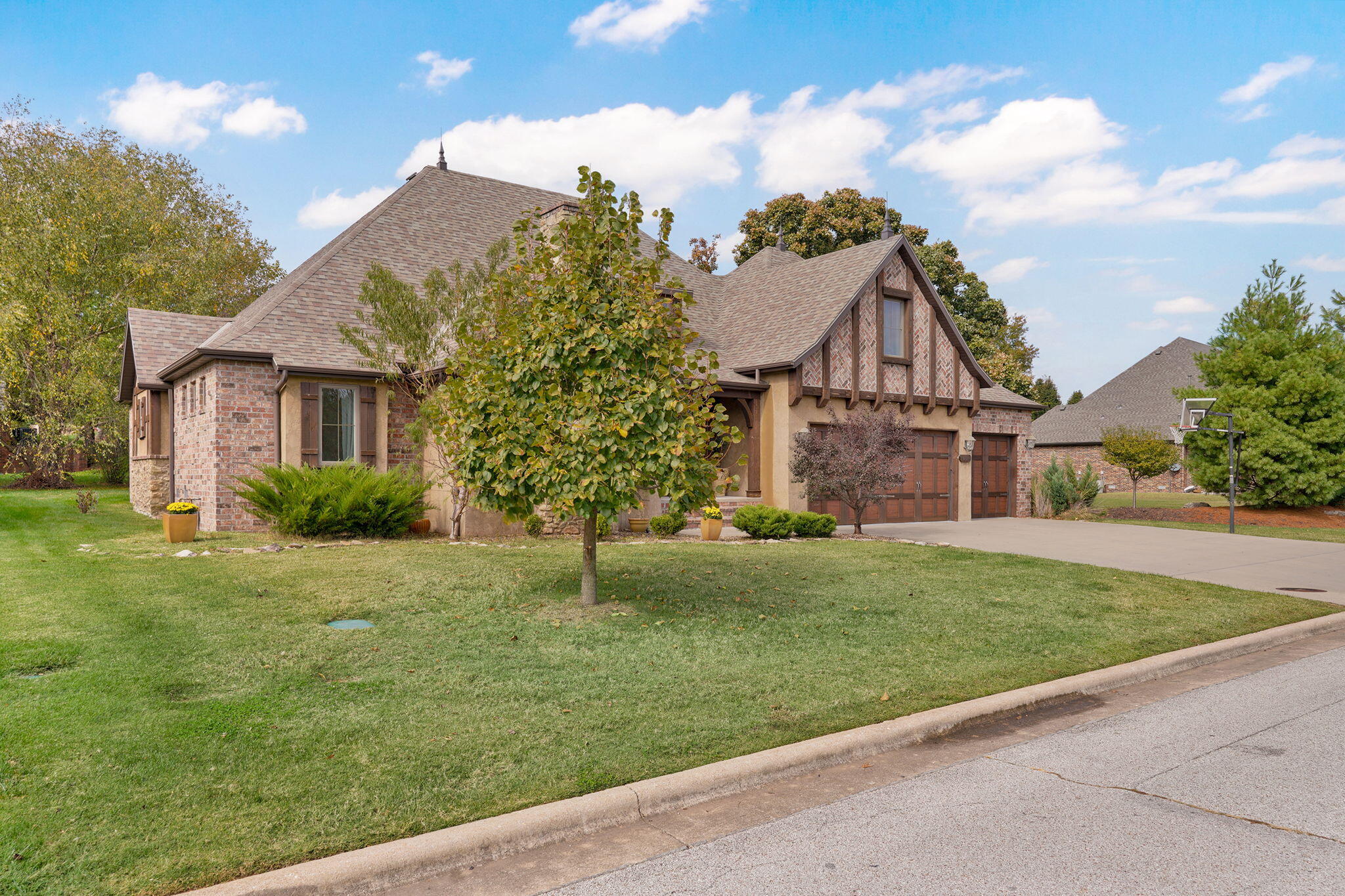 8324 Rolling Hills Drive Property Photo 50