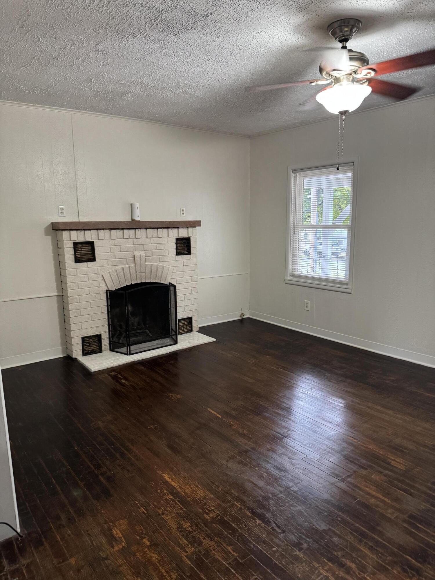 1508 Townsend Street Property Photo 6