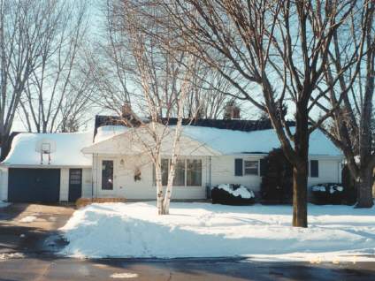 2525 N Lillian Ct Property Photo 1