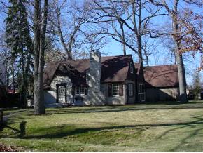 8 Hycrest Ct Property Photo 1