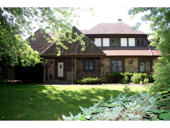 157 Old Orchard Ln Property Photo 1