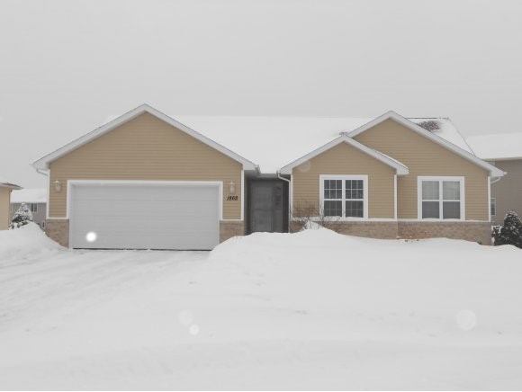 1868 Golden Bell Property Photo 1