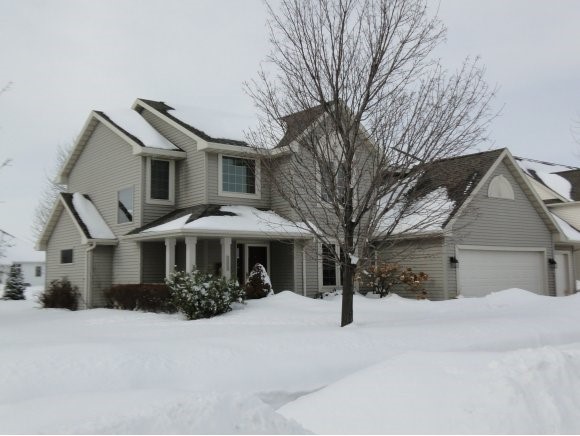 4517 N Windingbrook Dr Property Photo 1