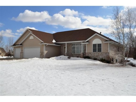 3004 Blue Spruce Dr Property Photo 1