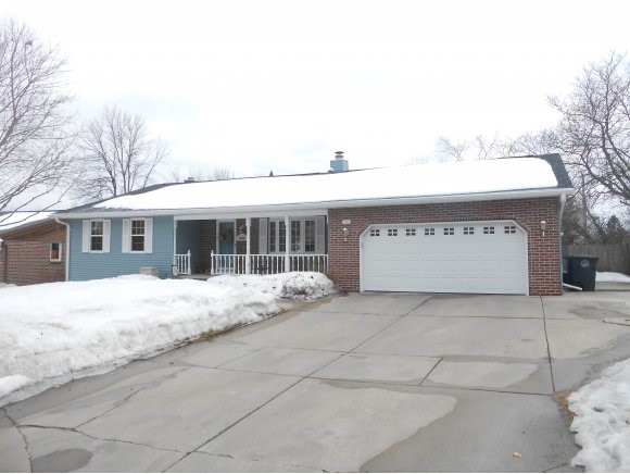1411 Commanche Property Photo 1