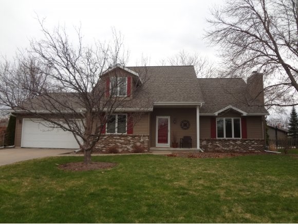 2189 Meadow Green Dr Property Photo 1