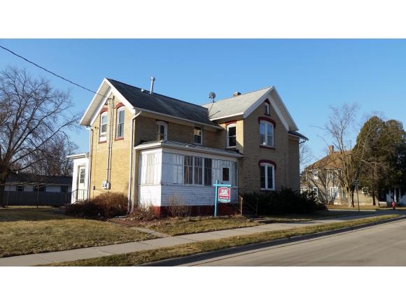 112 W State St Property Photo 1