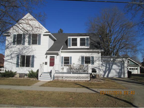 1320 N Durkee Property Photo 1