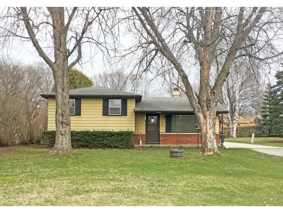 654 W Idlewild Ct Property Photo 1