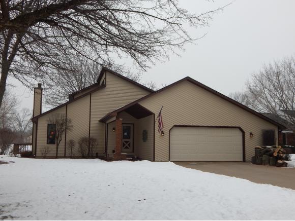 4713 Buttercup Property Photo 1