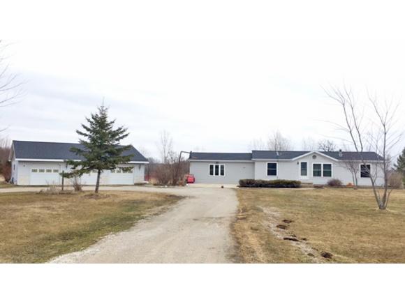 2914 Mercier Rd Property Photo 1