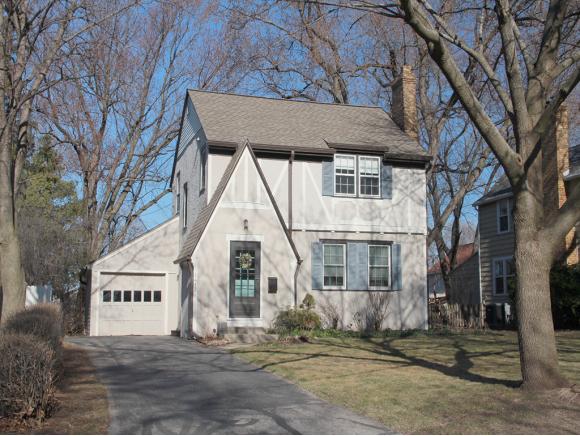 1412 S Jackson Property Photo 1
