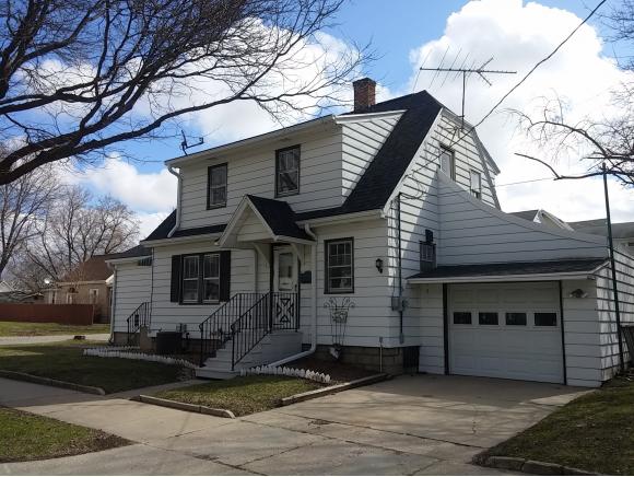 1436 Elm St Property Photo 1