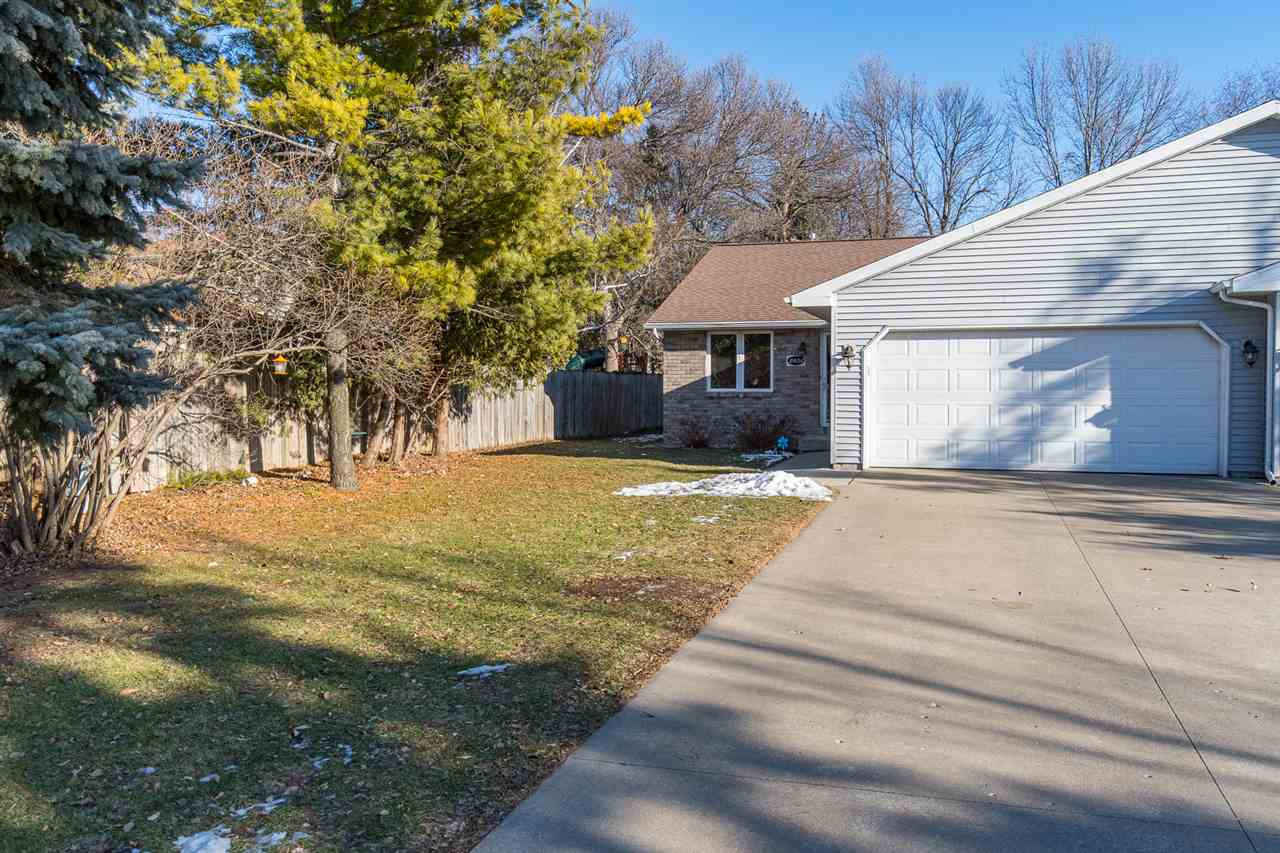 2408 S Kerry Lane Property Photo 1