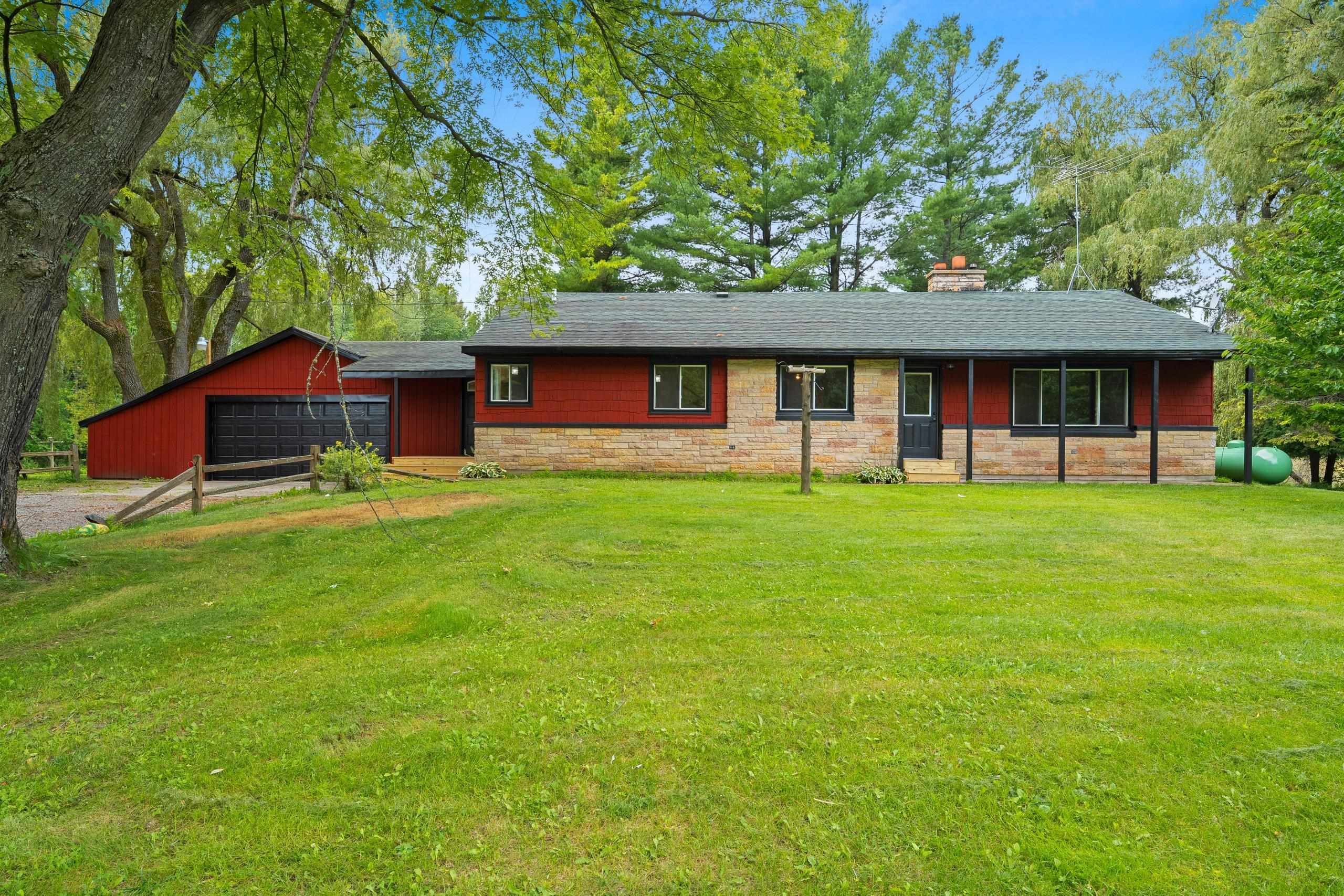 N9583 180 Highway Property Photo 1
