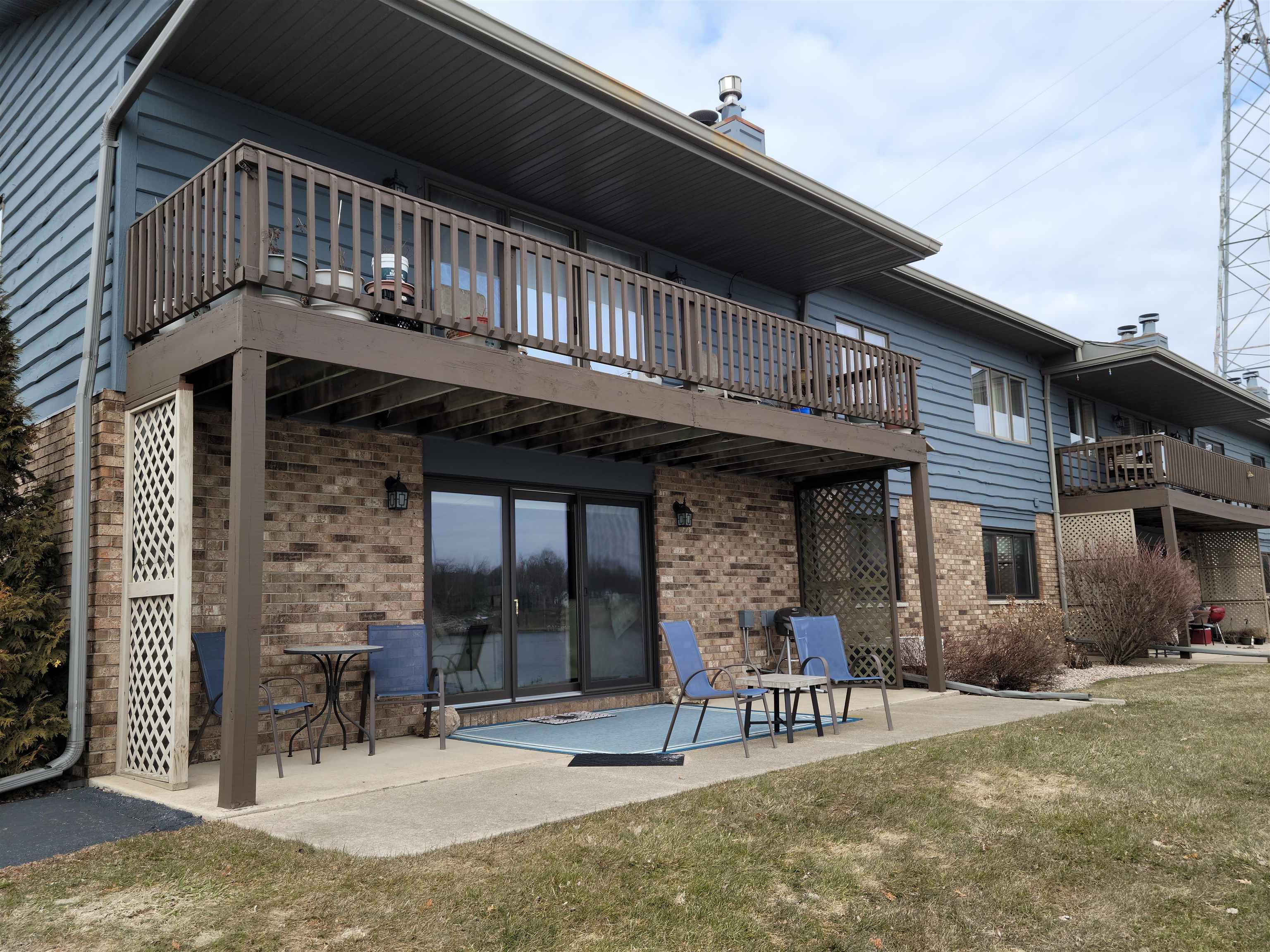 2486 Stroebe Island Drive Property Photo 1