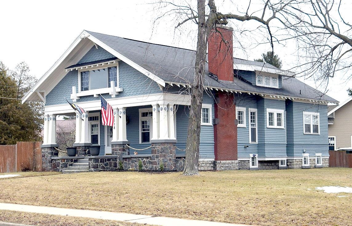 1118 Stanton Street Property Photo 1