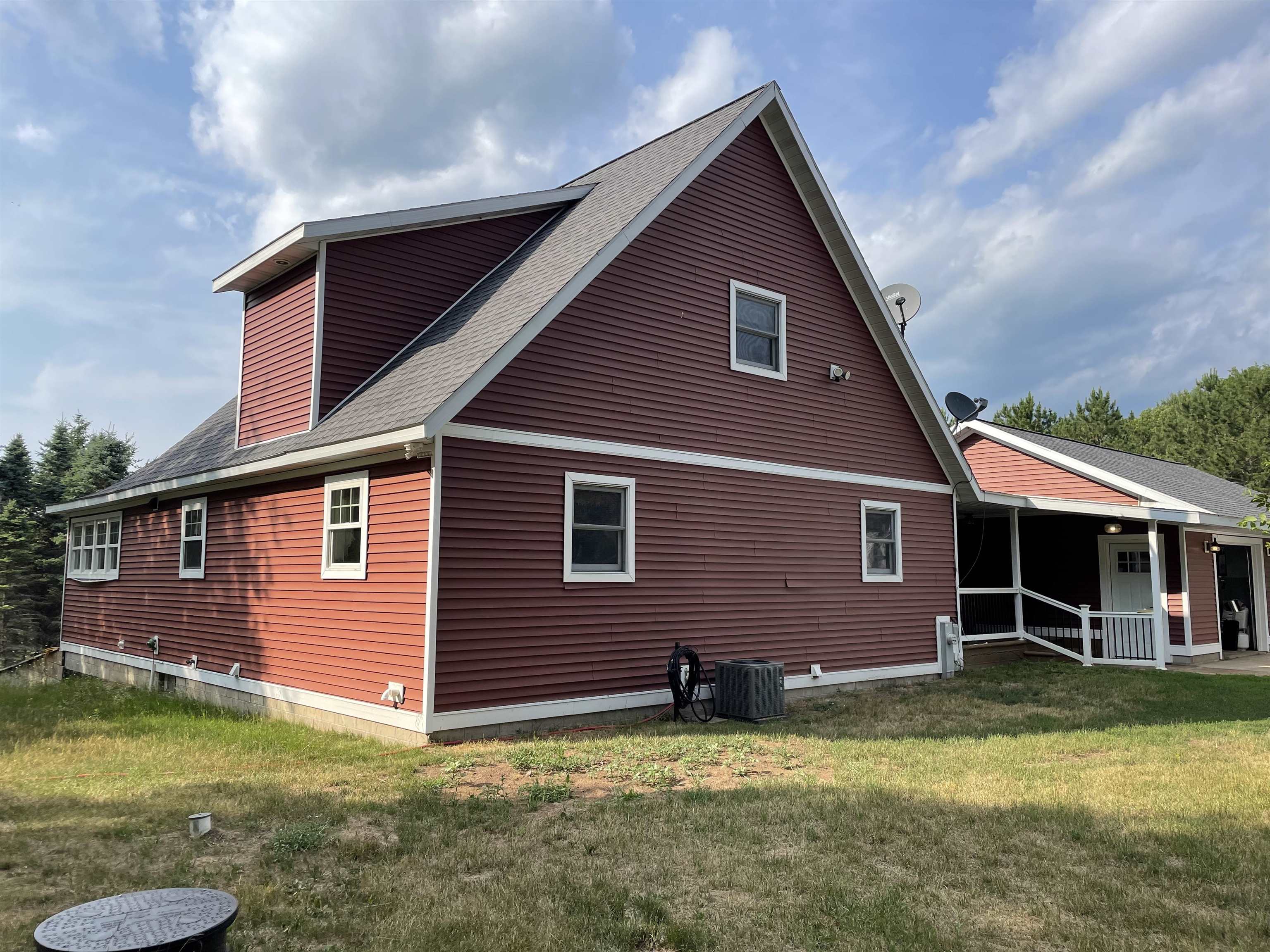 N17080 Rainbow Road Property Photo 1
